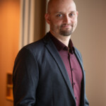 Juha Kemppi Svg+xml,%3Csvg%20xmlns%3D%22http%3A%2F%2Fwww.w3